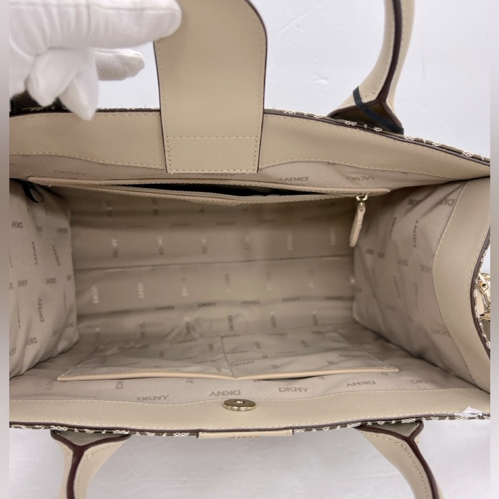 DKNY “CARLITA MD TOTE” BAG, BEIGE WITH BROWN LOGO ALL OVER WITH SHOULDER STRAP - Picture 6 of 16